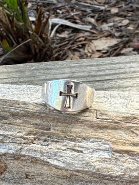 James Avery Sterling Silver Cross Ring